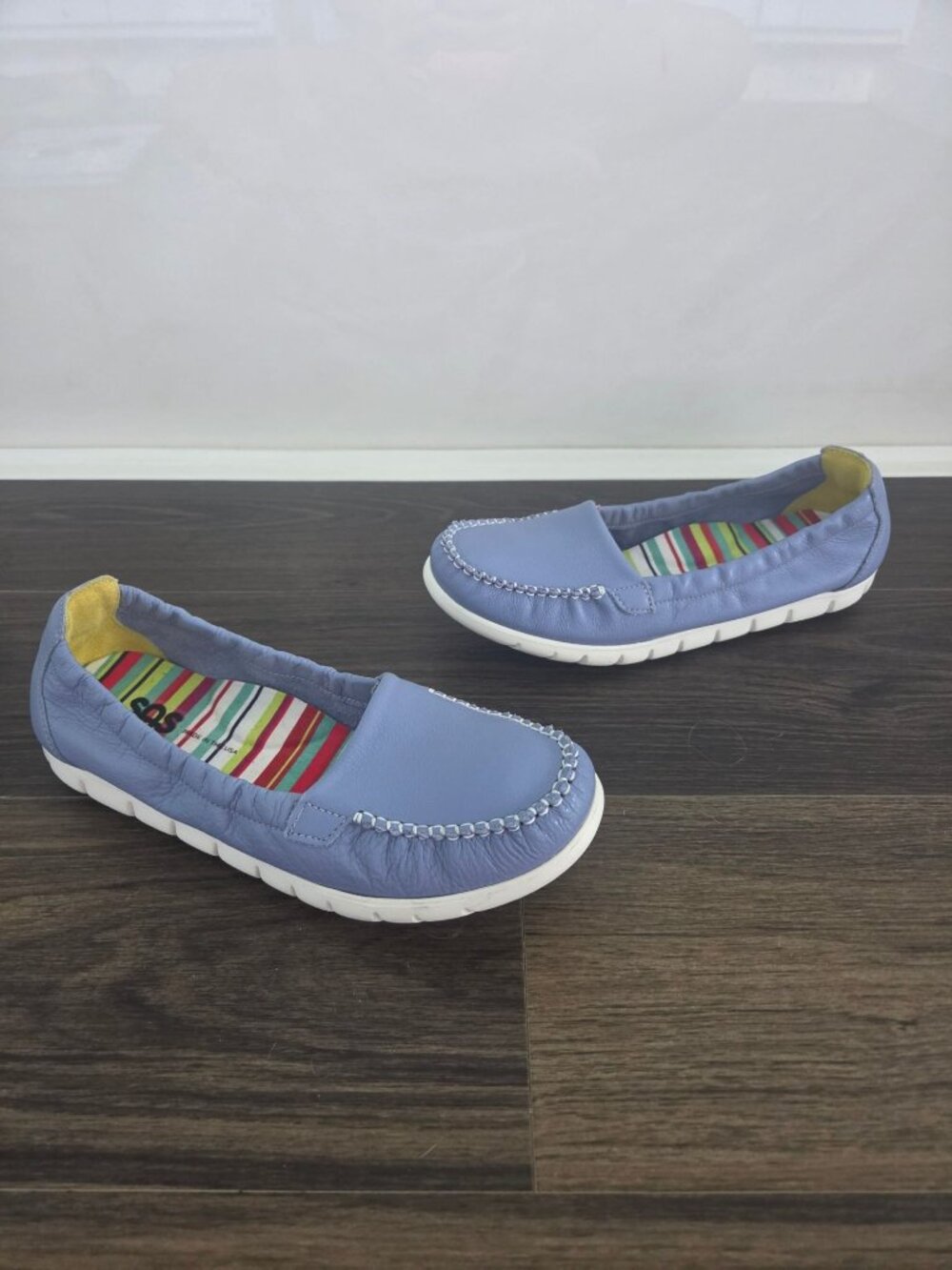 💙 SAS Blue Leather Slip On Loafers Moc Toe Comfort Shoes Size 7.5 Made in USA